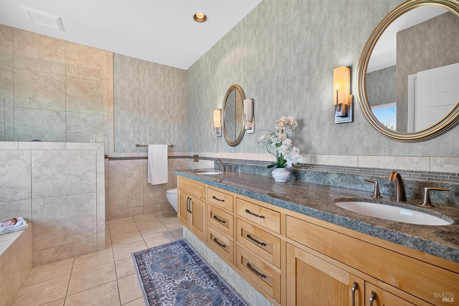 6347 Meadowridge Drive Santa Rosa CA 95409