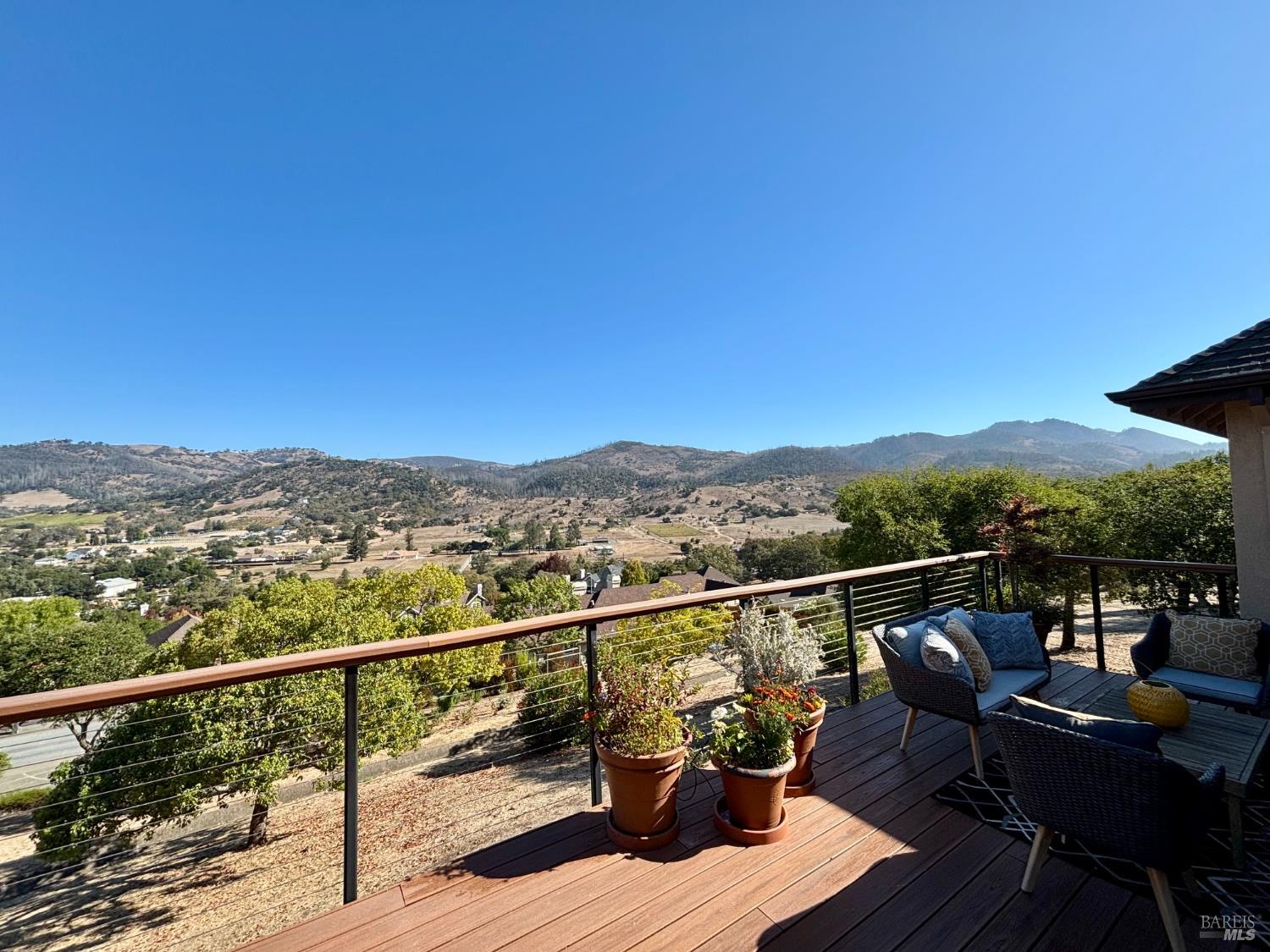 6347 Meadowridge Drive Santa Rosa CA 95409