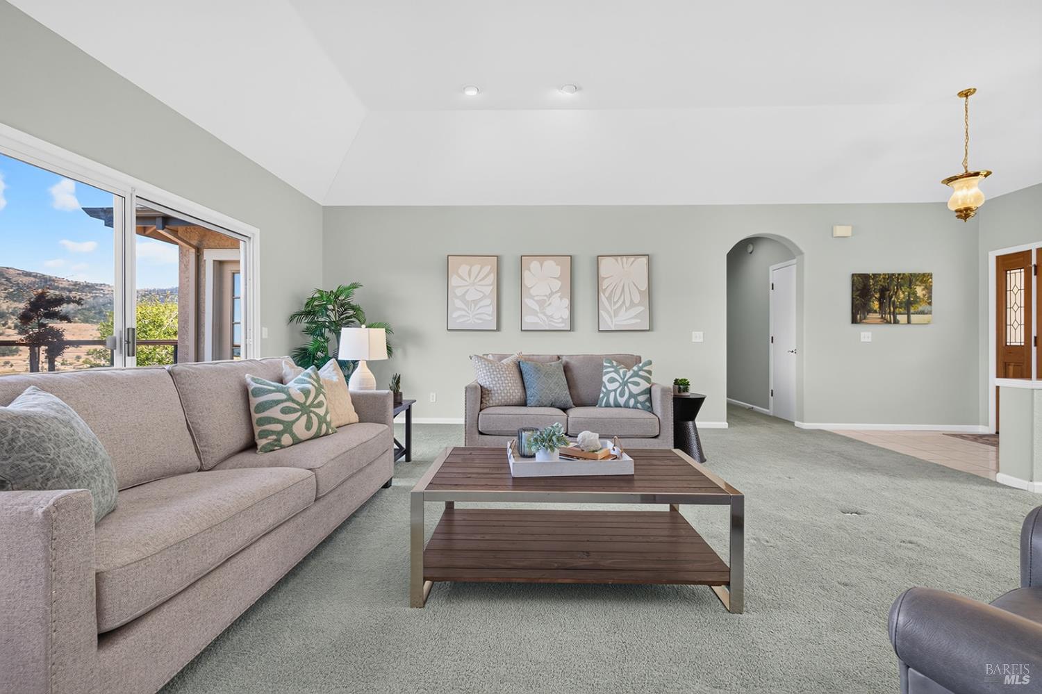 6347 Meadowridge Drive Santa Rosa CA 95409