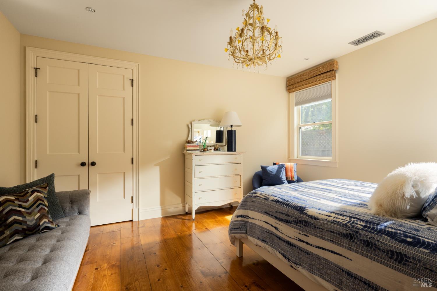 905 Charter Oak Avenue St. Helena CA 94574