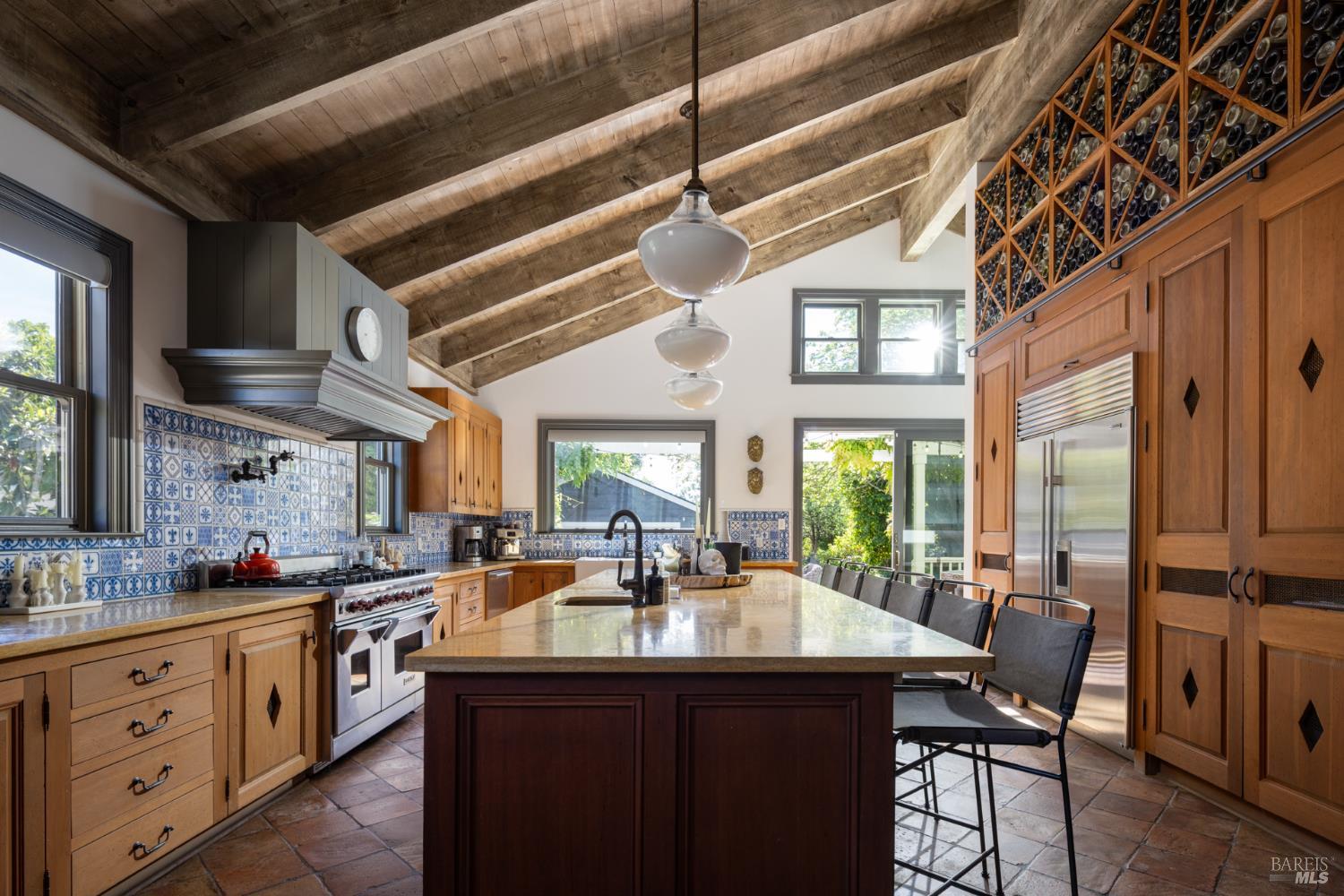 905 Charter Oak Avenue St. Helena CA 94574