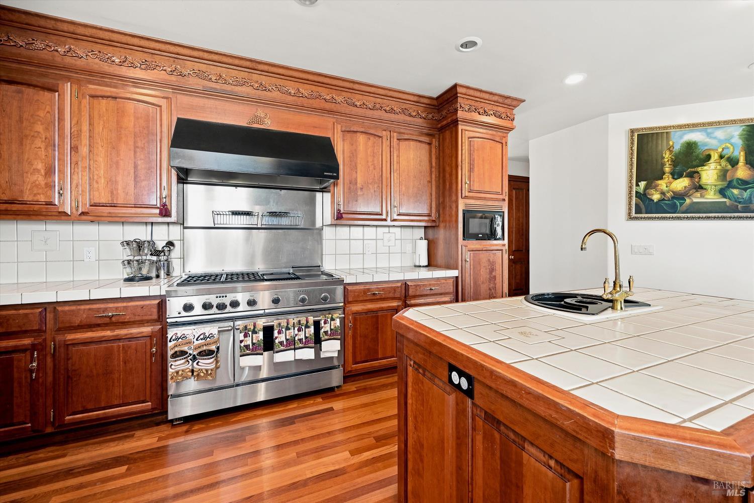 2511 State Highway 53 Clearlake CA 95422