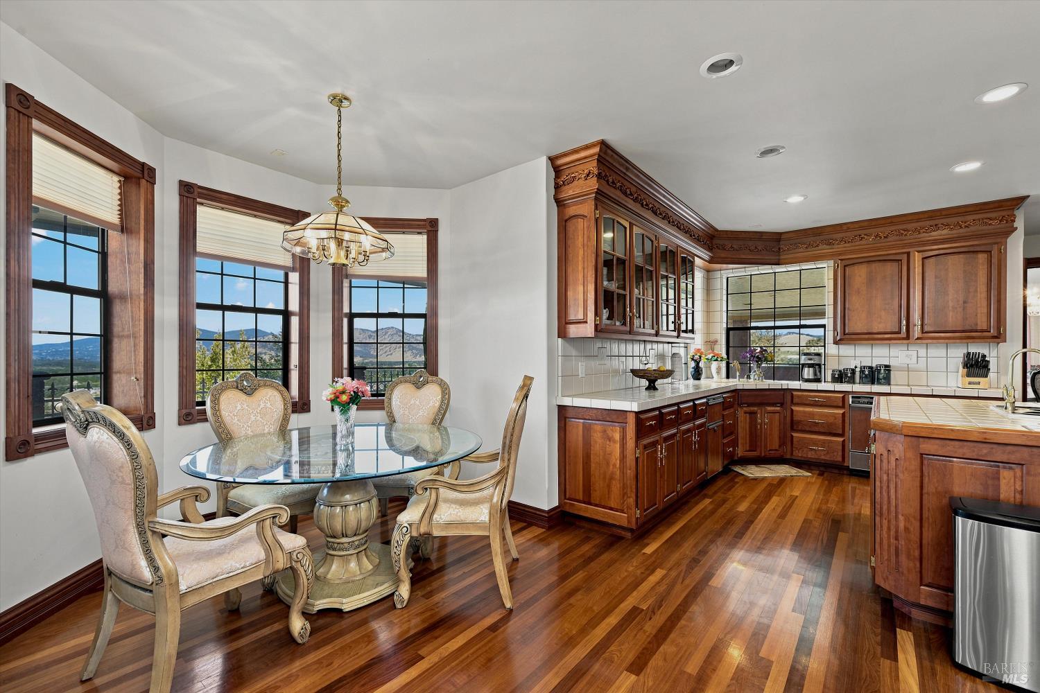 2511 State Highway 53 Clearlake CA 95422