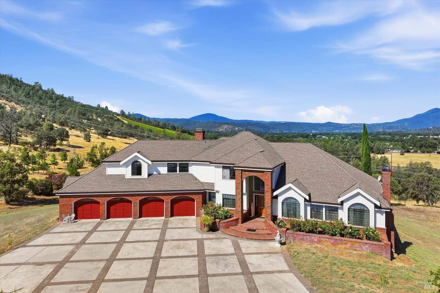 2511 State Highway 53 Clearlake CA 95422