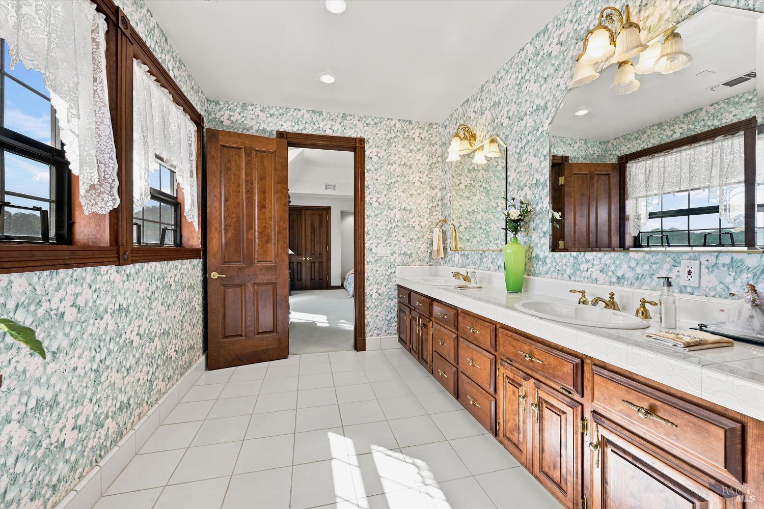 2511 State Highway 53 Clearlake CA 95422