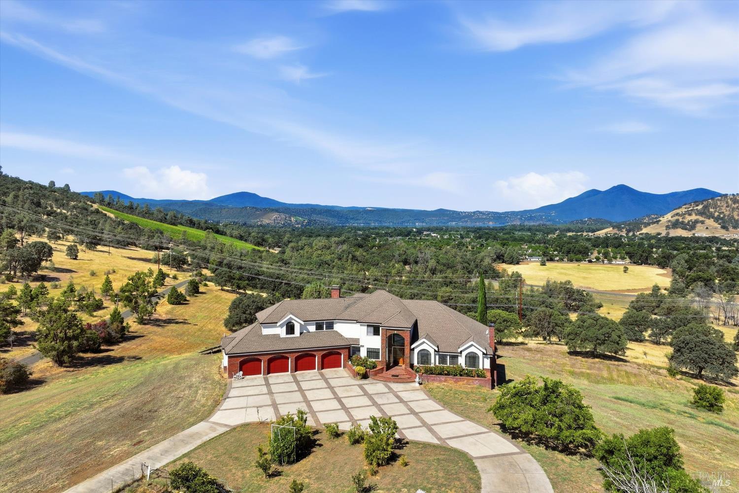 2511 State Highway 53 Clearlake CA 95422