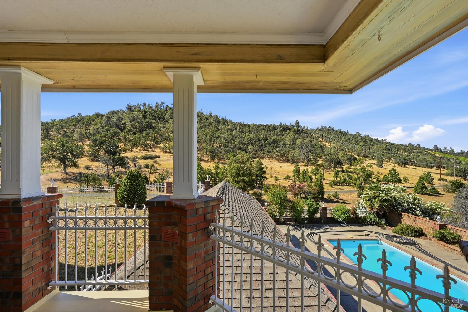 2511 State Highway 53 Clearlake CA 95422