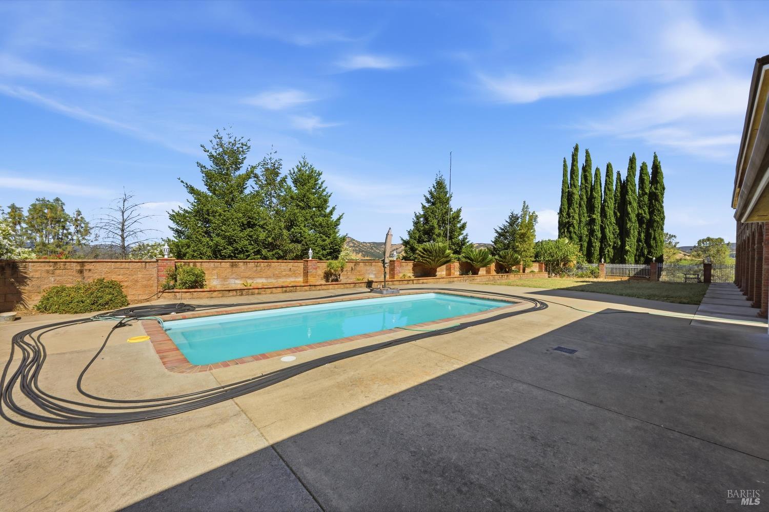 2511 State Highway 53 Clearlake CA 95422