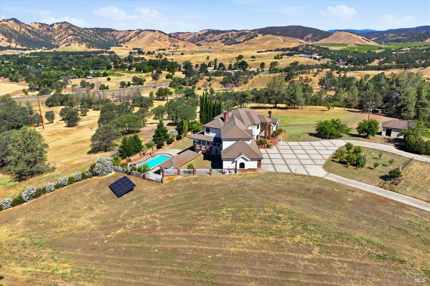 2511 State Highway 53 Clearlake CA 95422