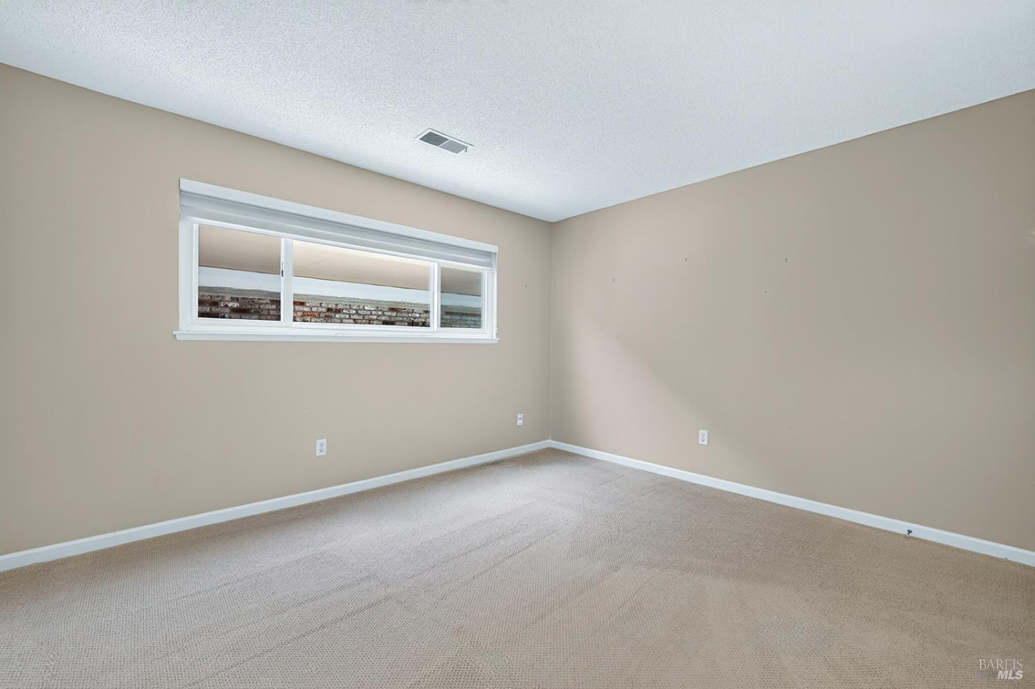 402 Meadowgreen Drive Santa Rosa CA 95409