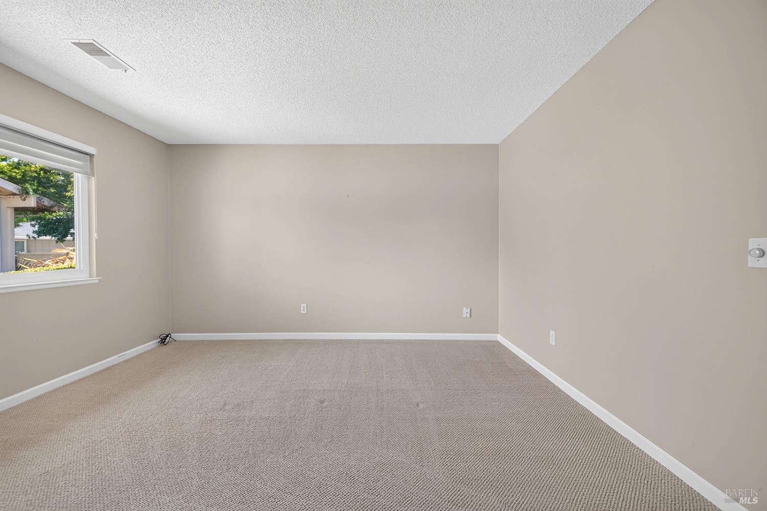 402 Meadowgreen Drive Santa Rosa CA 95409