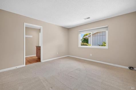 402 Meadowgreen Drive Santa Rosa CA 95409