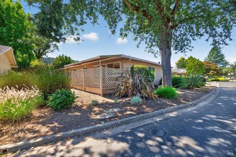 402 Meadowgreen Drive Santa Rosa CA 95409