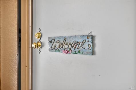 402 Meadowgreen Drive Santa Rosa CA 95409