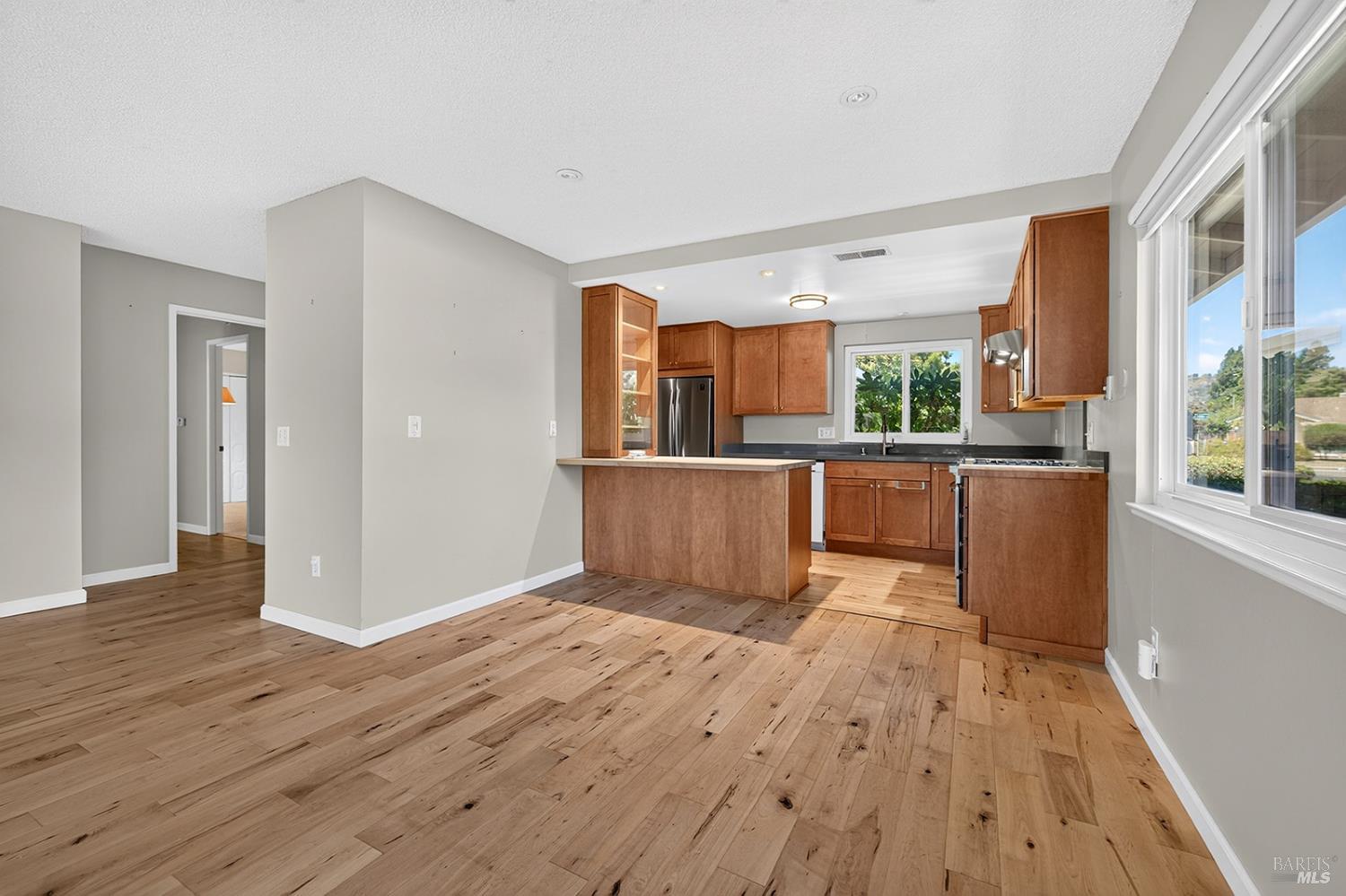 402 Meadowgreen Drive Santa Rosa CA 95409