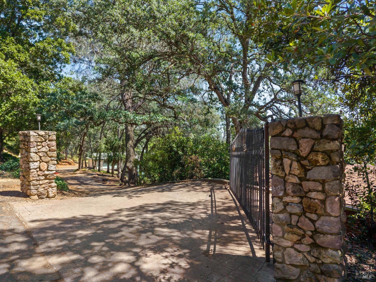 2630 Greenway Drive Kelseyville CA 95451