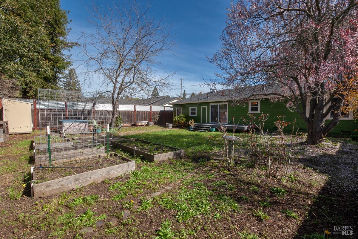 2149 Humboldt Street Santa Rosa CA 95404