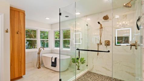 1362 Manzanita Court Santa Rosa CA 95404