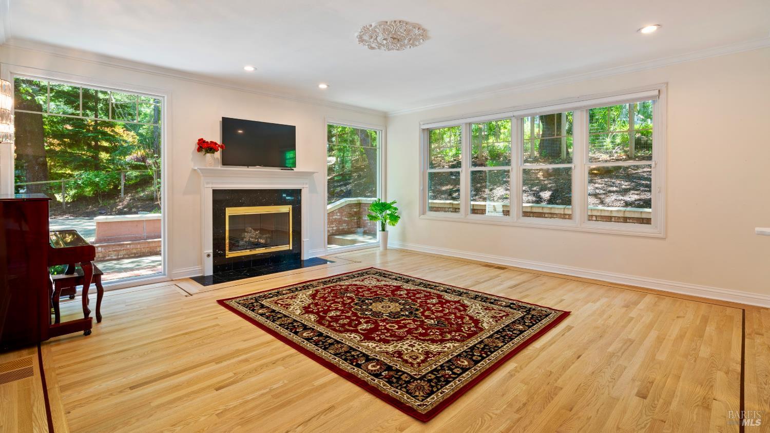 1362 Manzanita Court Santa Rosa CA 95404