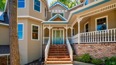 1362 Manzanita Court Santa Rosa CA 95404