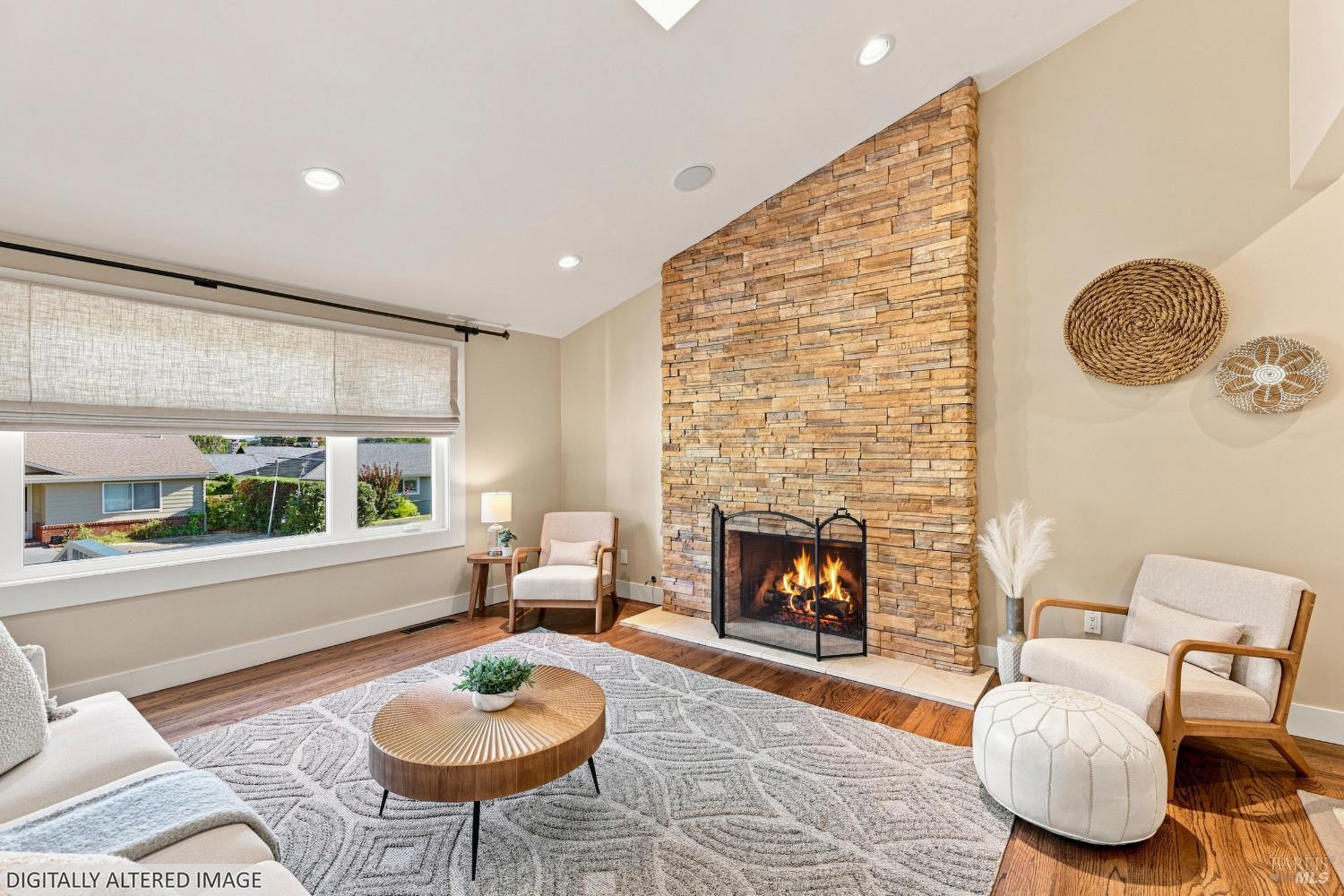 956 Phillips Avenue Petaluma CA 94952
