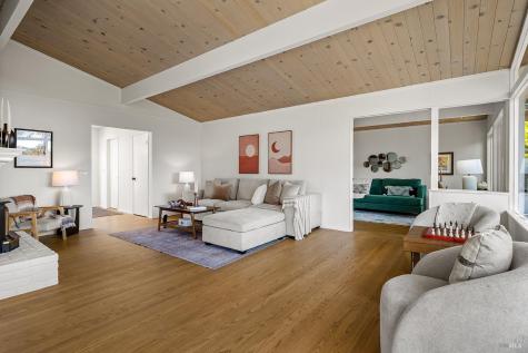 646 Ridgewood Avenue Mill Valley CA 94941
