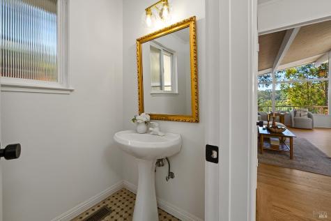646 Ridgewood Avenue Mill Valley CA 94941
