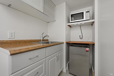 646 Ridgewood Avenue Mill Valley CA 94941