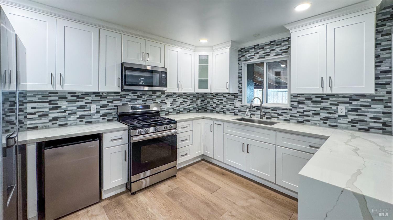 191 Manville Avenue Pittsburg CA 94565