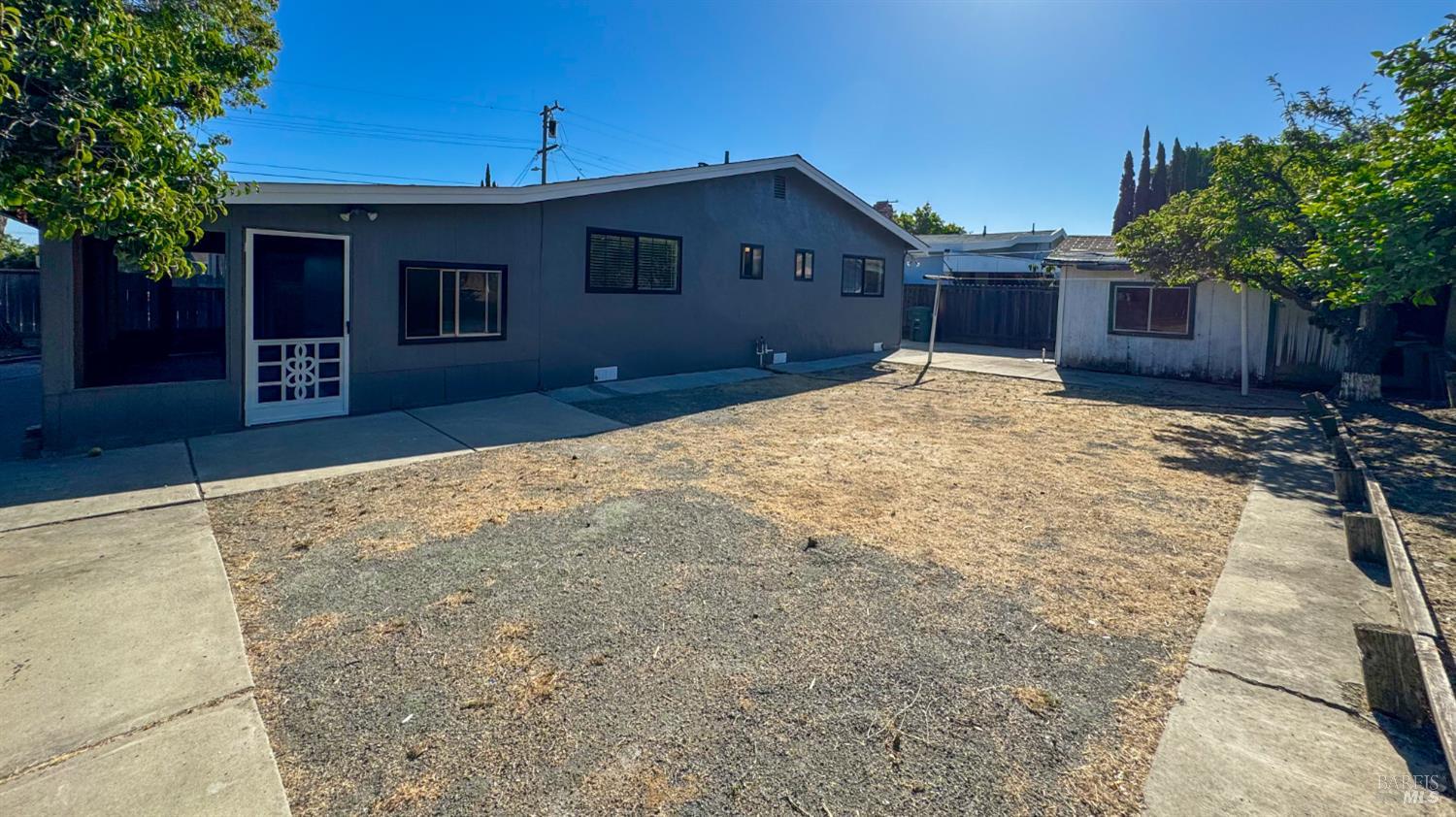 191 Manville Avenue Pittsburg CA 94565