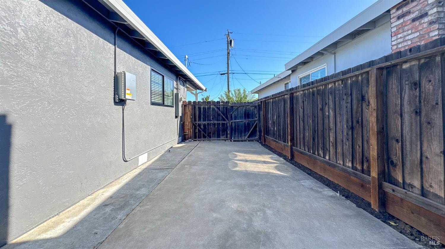 191 Manville Avenue Pittsburg CA 94565