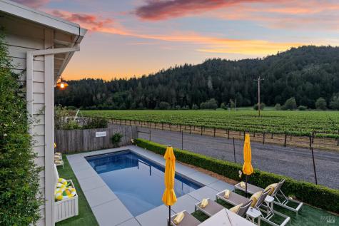 16530 Laughlin Road Guerneville CA 95446