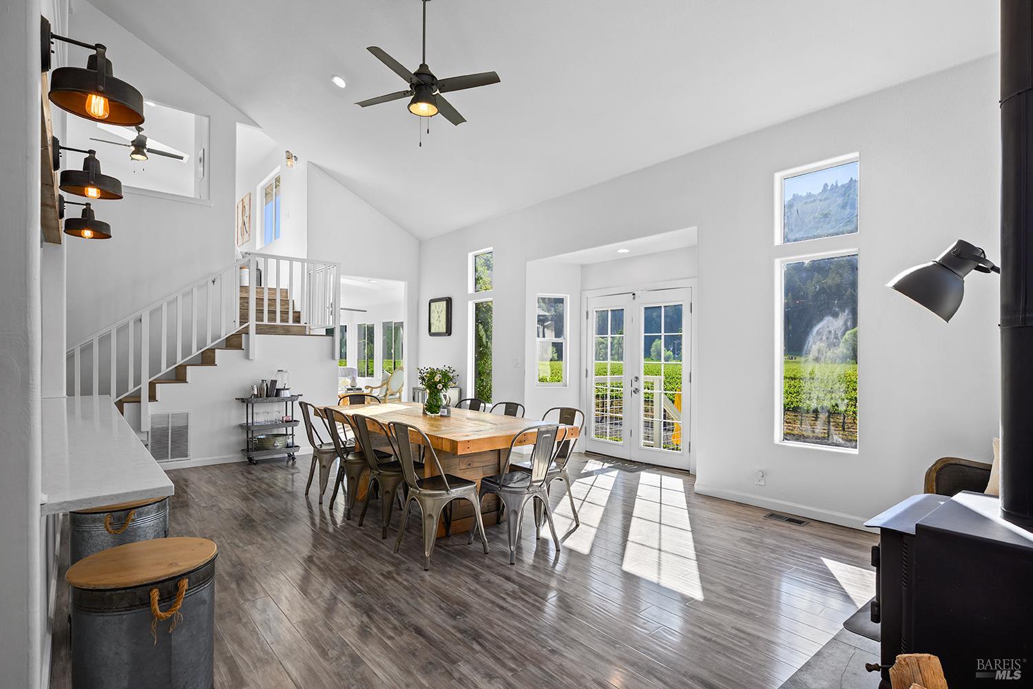16530 Laughlin Road Guerneville CA 95446