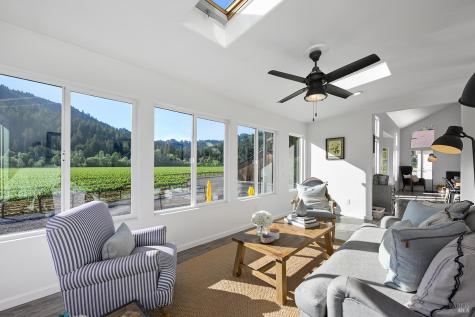 16530 Laughlin Road Guerneville CA 95446