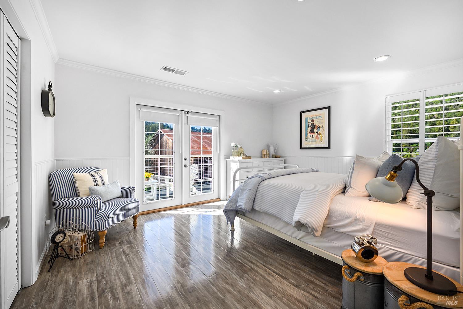 16530 Laughlin Road Guerneville CA 95446