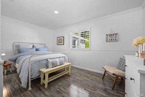 16530 Laughlin Road Guerneville CA 95446