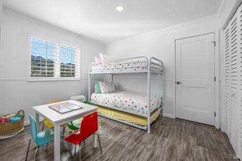 16530 Laughlin Road Guerneville CA 95446