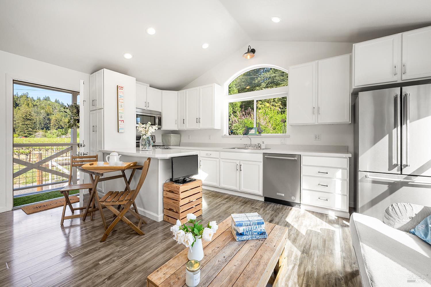 16530 Laughlin Road Guerneville CA 95446