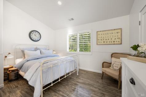 16530 Laughlin Road Guerneville CA 95446
