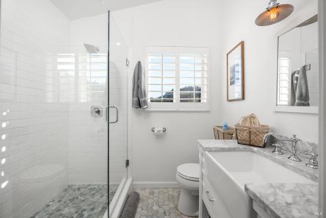 16530 Laughlin Road Guerneville CA 95446