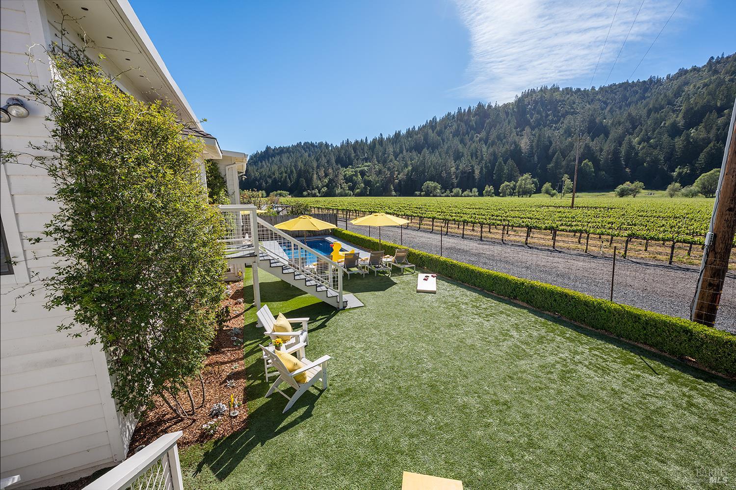 16530 Laughlin Road Guerneville CA 95446