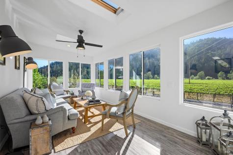 16530 Laughlin Road Guerneville CA 95446