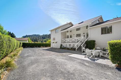 16530 Laughlin Road Guerneville CA 95446