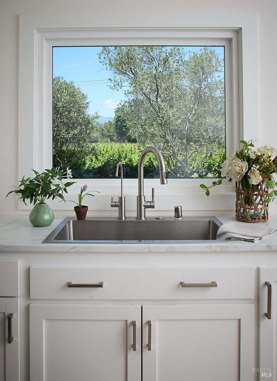 1015 Bale Lane Calistoga CA 94515