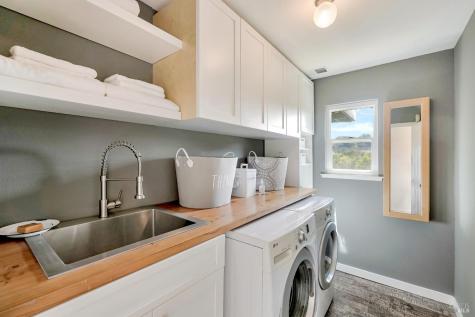 1000 E Sunnyslope Road Petaluma CA 94952