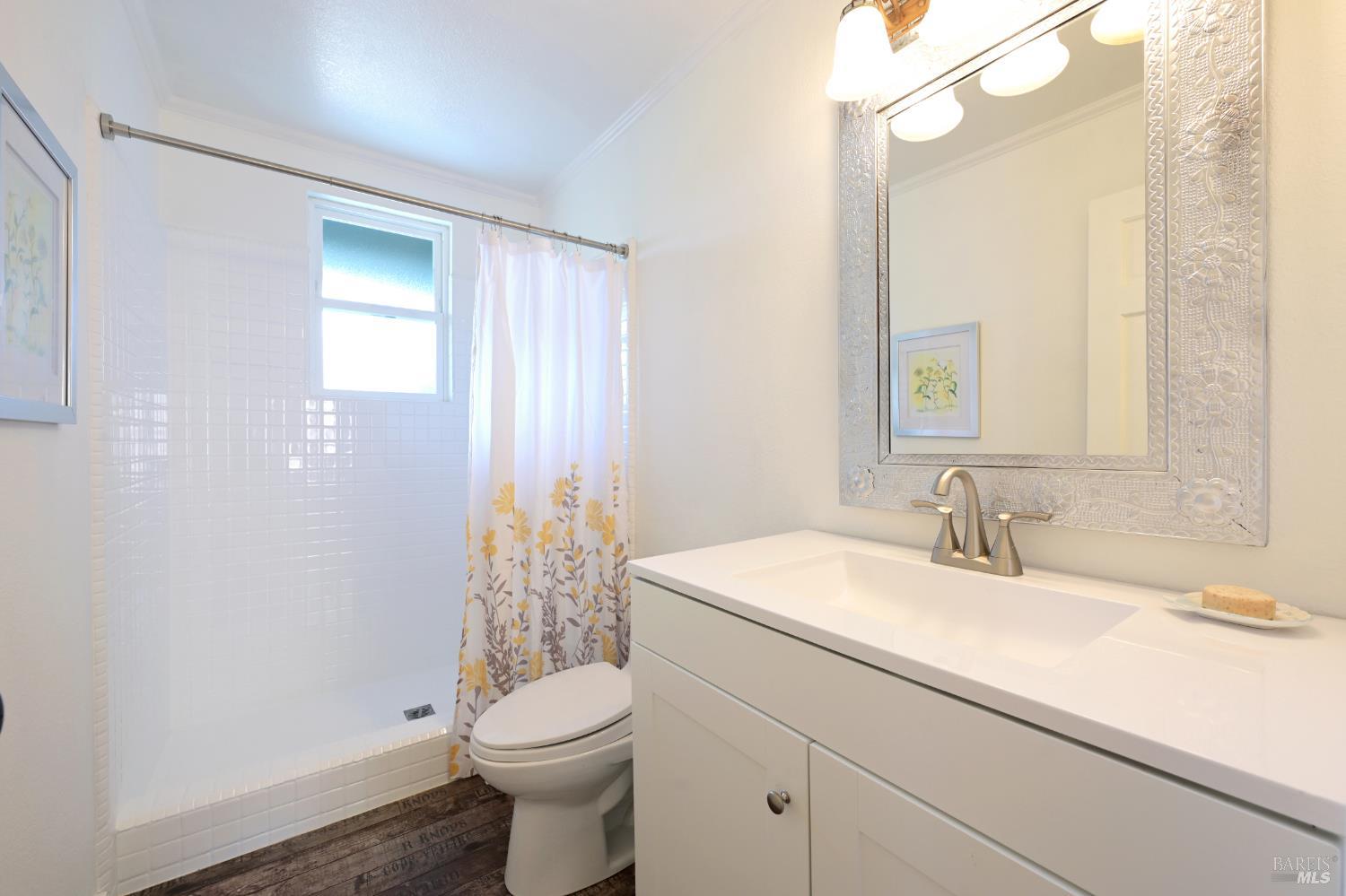 1000 E Sunnyslope Road Petaluma CA 94952