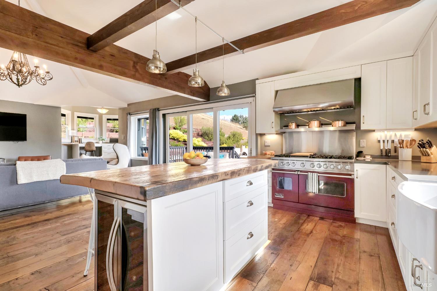 1000 E Sunnyslope Road Petaluma CA 94952
