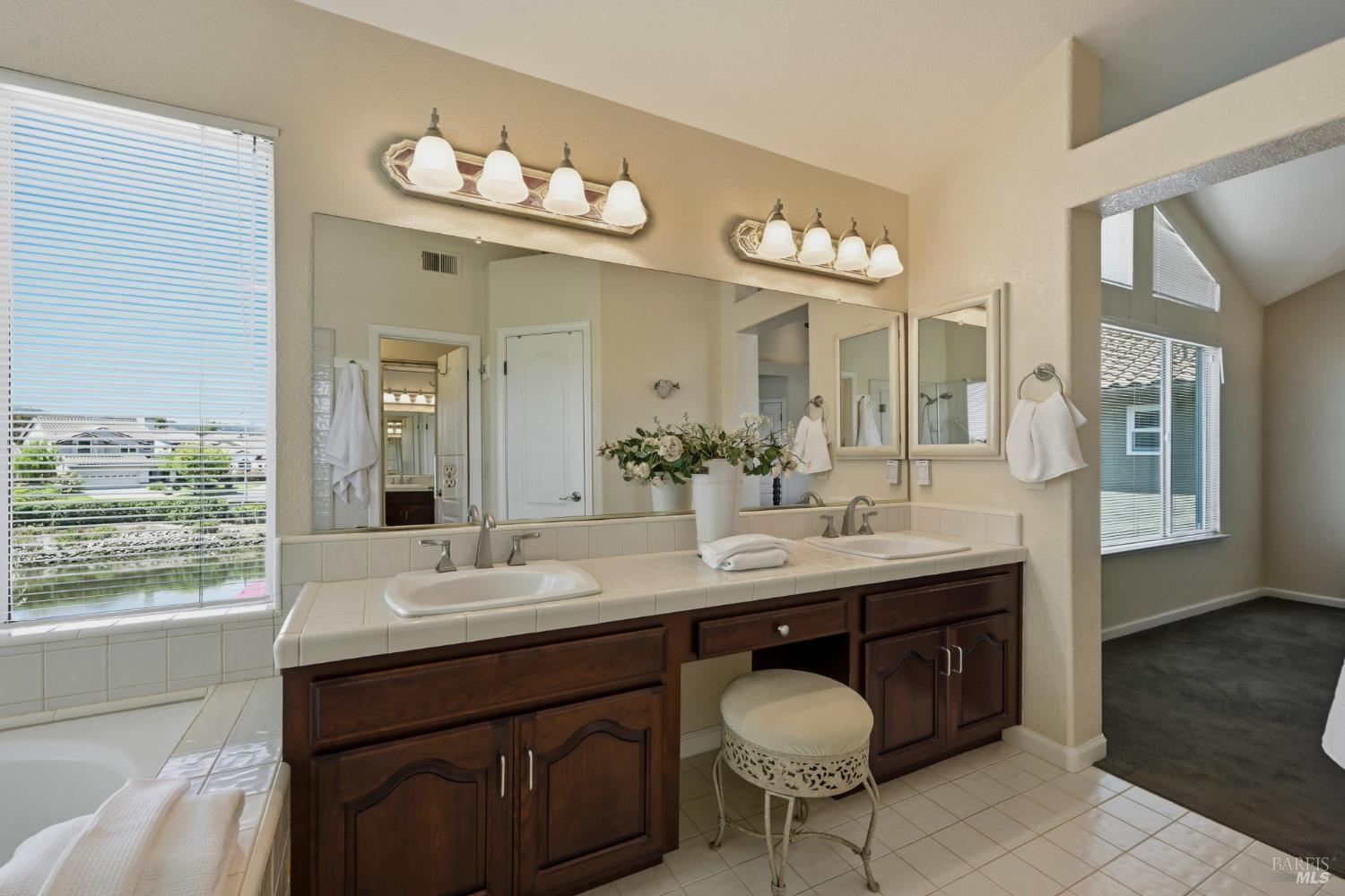29 Lighthouse Court Napa CA 94559