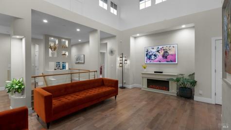3720 Deauville Place Santa Rosa CA 95403