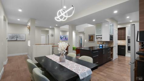 3720 Deauville Place Santa Rosa CA 95403